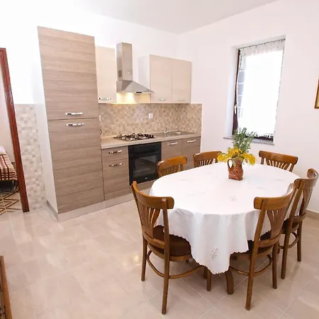 Apartmán Fuer 5 Personen Ca 55 Qm In Fazana-surida, Istrien Istrische Riviera